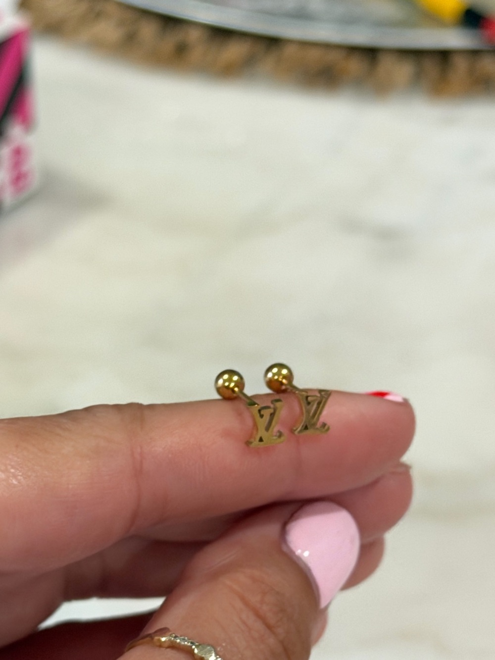 Gold LV Stud Earrings stainless steel - Picture 2 of 4